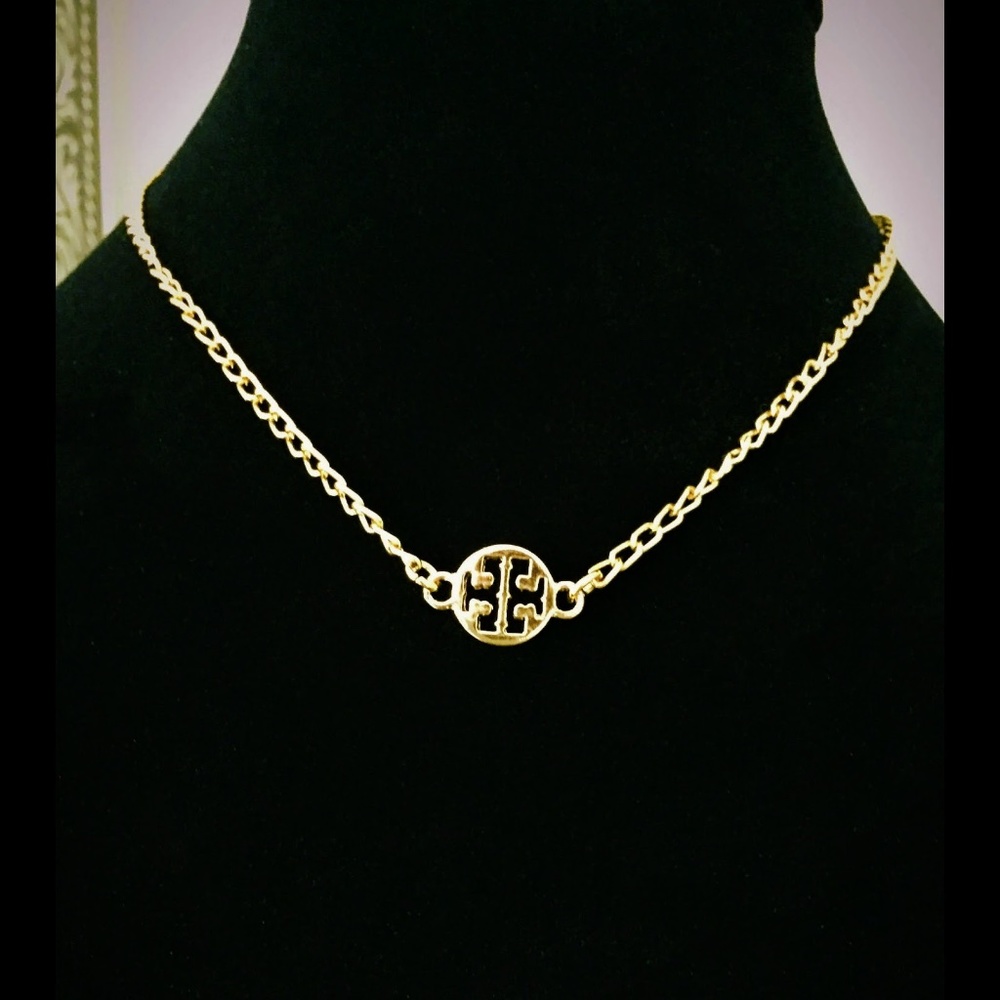 ✅🆕 TORY BURCH MINI CHARM W/ GOLD CHOKER